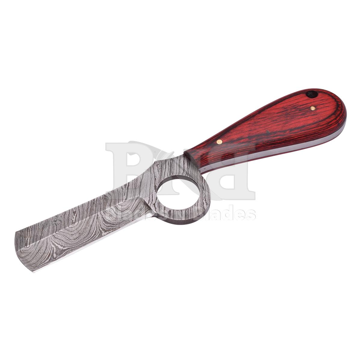 Twist Blade Pattern
Diffrent Colour Wood with Brass Handle