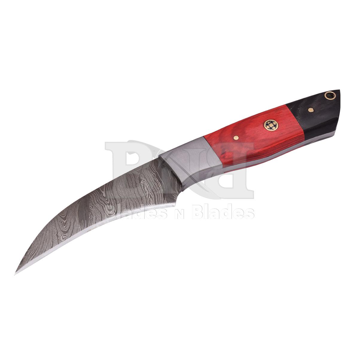 Twist Blade Pattern steel boster
Red pakka wood and black micrta
handle with brass pins and mosic pin