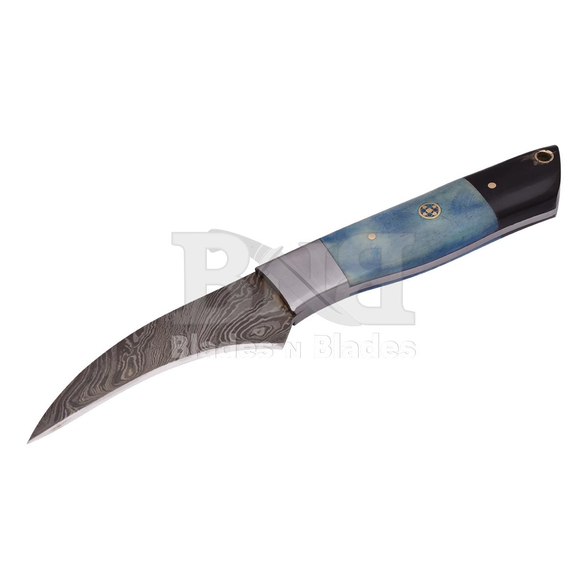 Twist Blade Pattern
Blue colour camel bone with black
Micrta with brass with micrta mean G10