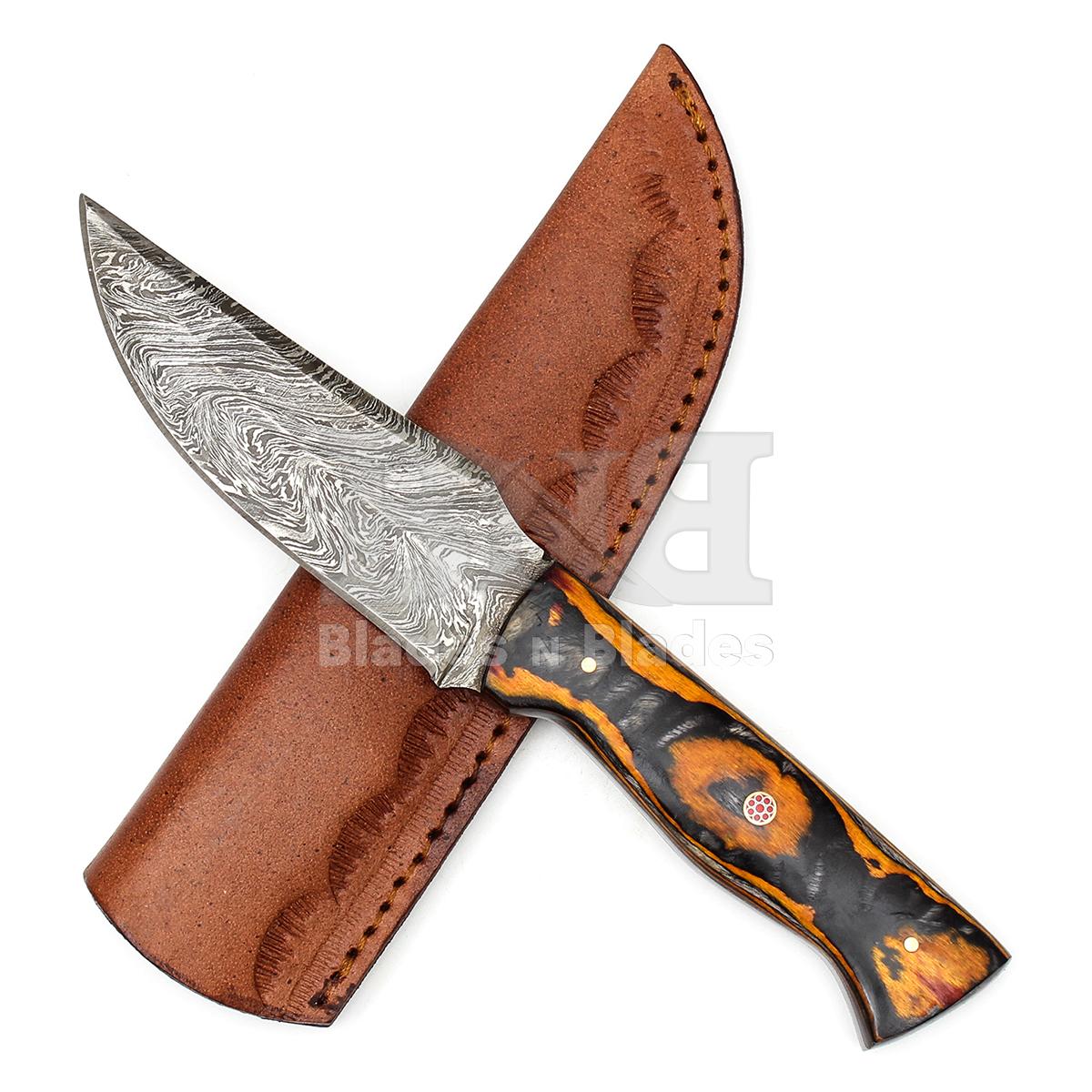 Twist Pattern Blade
Hammered Finish Full Tang 
with Filework Pakkawood Handle