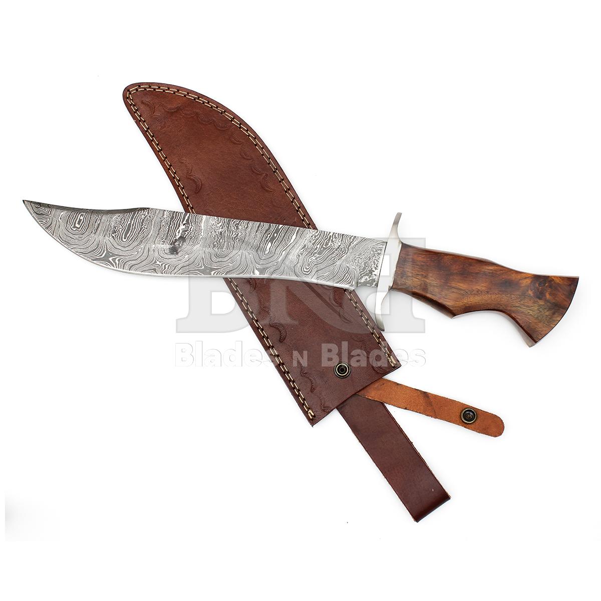 Twist Pattern Blade
with Steel Guard
Full Tang Rosewood Handle
